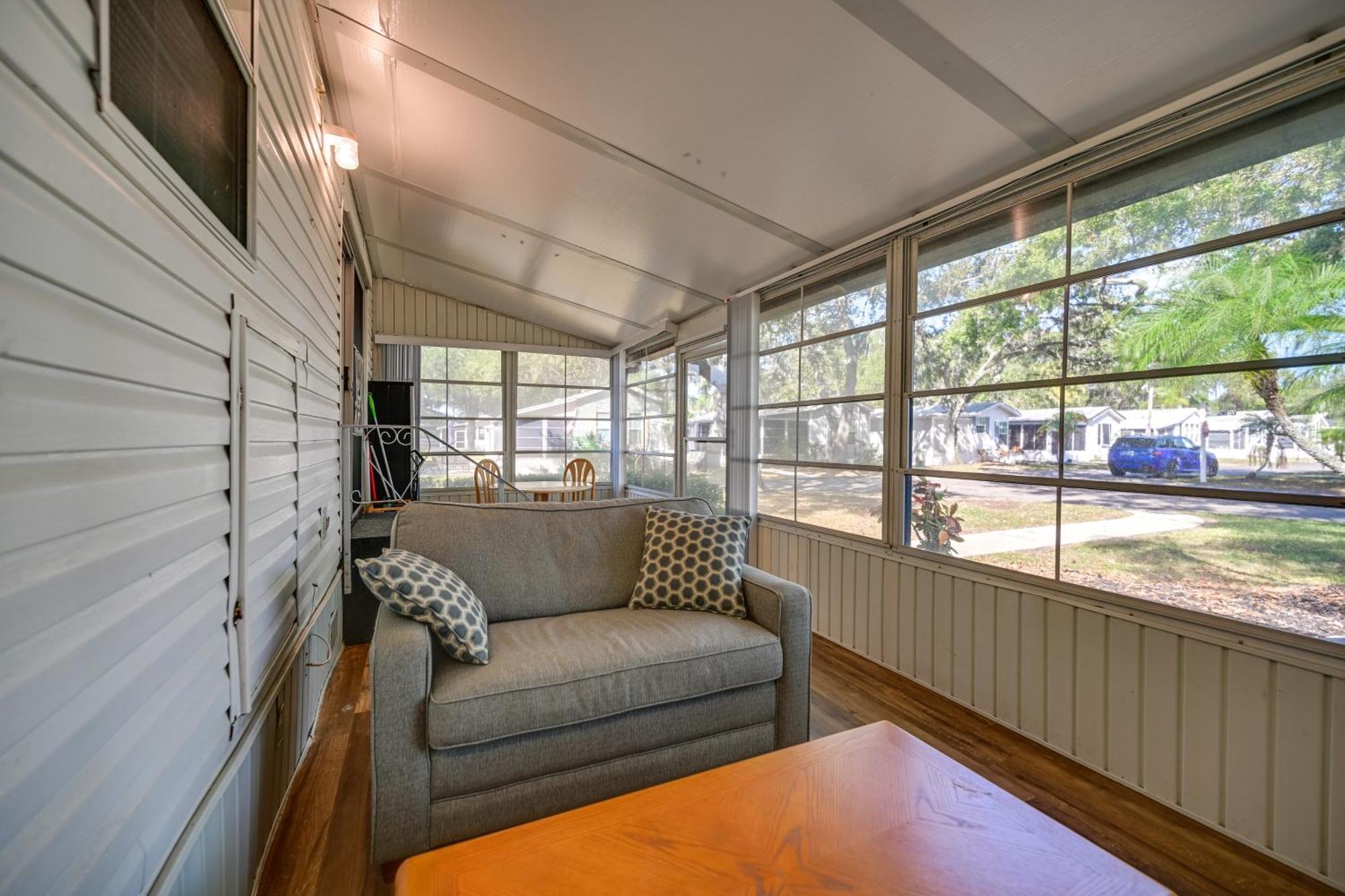 Bright Home Pool Access And Screened-In Porch! The Meadows Kültér fotó